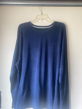 Tommy Bahama -Men's Classic Crewneck Long-Sleeve Shirt - Navy